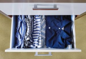 洋服の収納アイディア5選｜超スッキリでクローゼットがおしゃれに