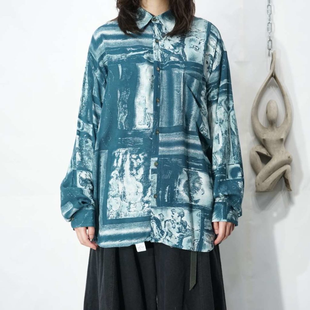 emerald green paint art pattern terotero shirt * | 古着・リメイクの専門店｜古着屋 月暈