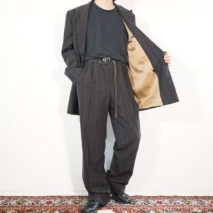 loose silhouette glossy lining double set up