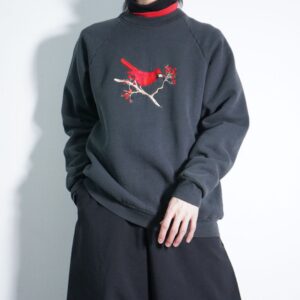 black × red birds embroidery sweat