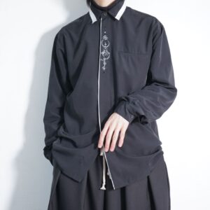 mode black × white flyfront embroidery shirt