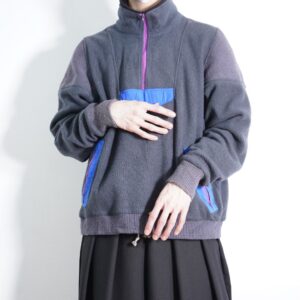 chacoal gray × neon color fleece anorak pullover