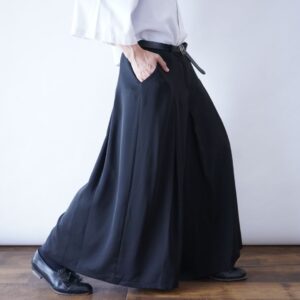 multi tuck design mode black hakama pants