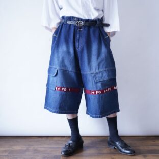 【MARITHE FRANCOIS GIRBAUD】blue × bordeaux velcro wide shorts