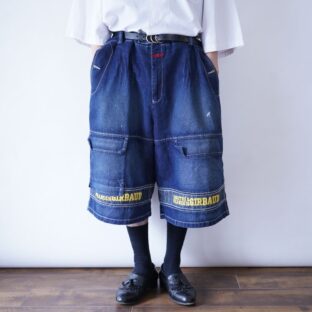 【MARITHE FRANCOIS GIRBAUD】blue × embroidery line wide shorts