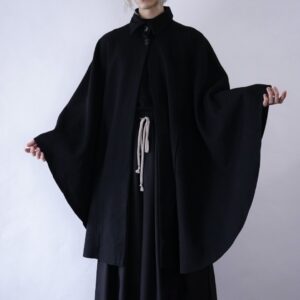 mode black drape design wool poncho