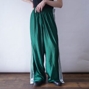 【adidas】glossy green side snap track pants