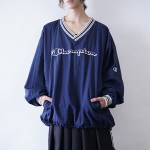 【Champion】oversized front logo embroidery nylon pullover