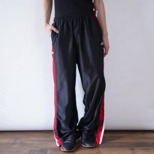 【adidas】glossy side line snap gimmick track pants