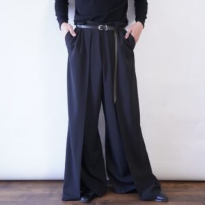 mode black wide silhouette wrap design pants