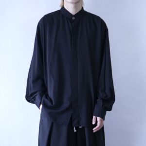 black × black flyfront embroidery drape shirt