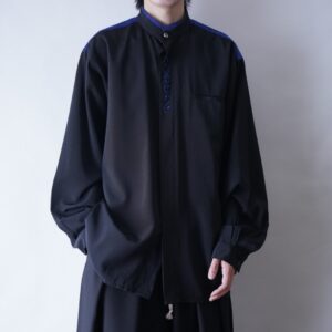 black × blue glossy pattern design shirt