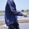 "PAINT" glossy navy body green × silver paint shirt