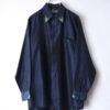 "PAINT" glossy navy body green × silver paint shirt