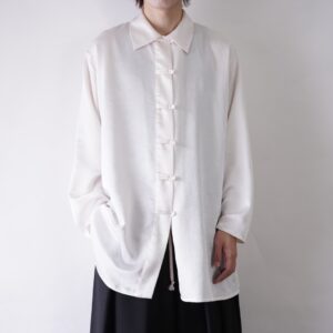 oversized shrink glossy white design China shirt