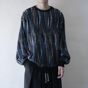 geometric pattern blue mix knit