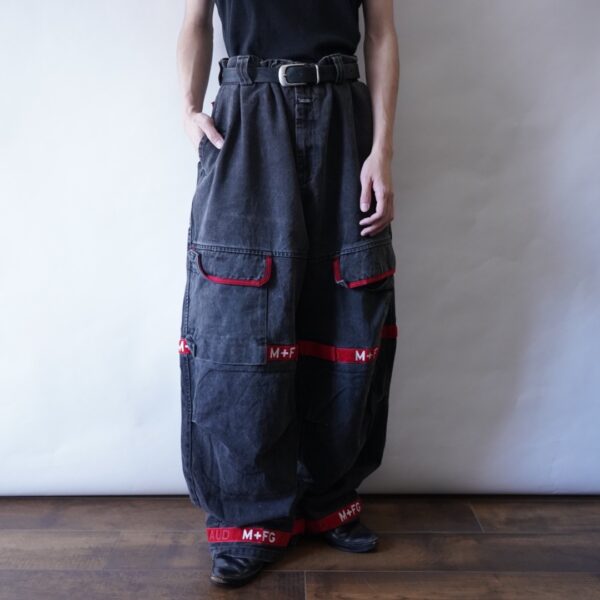 【MARITHE FRANCOIS GIRBAUD】red velcro × black denim wide baggy shuttle pants