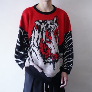 tiger design black × red lamé knit