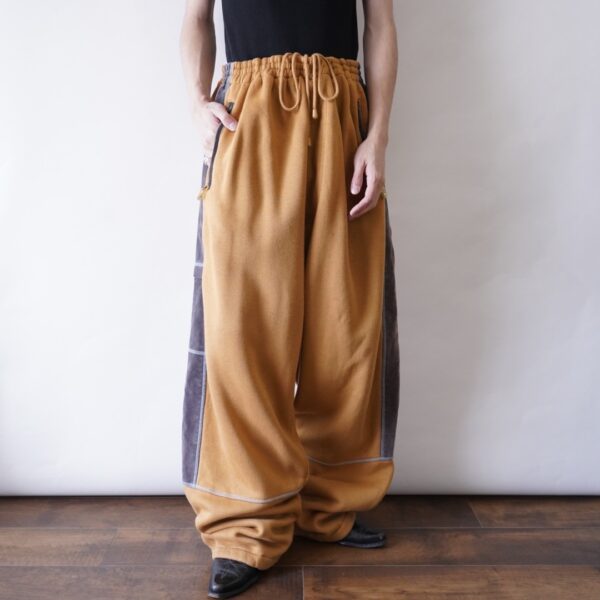 monster oversized fake suede side line mustard color wide sweat pants