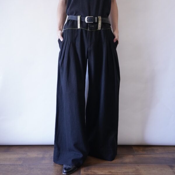 special like Tyrolean tape design wide baggy slacks