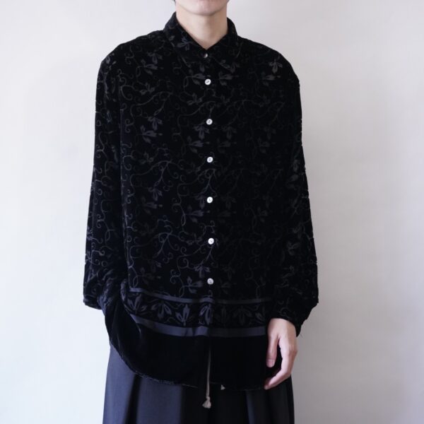 glossy black velours × see-through shirt