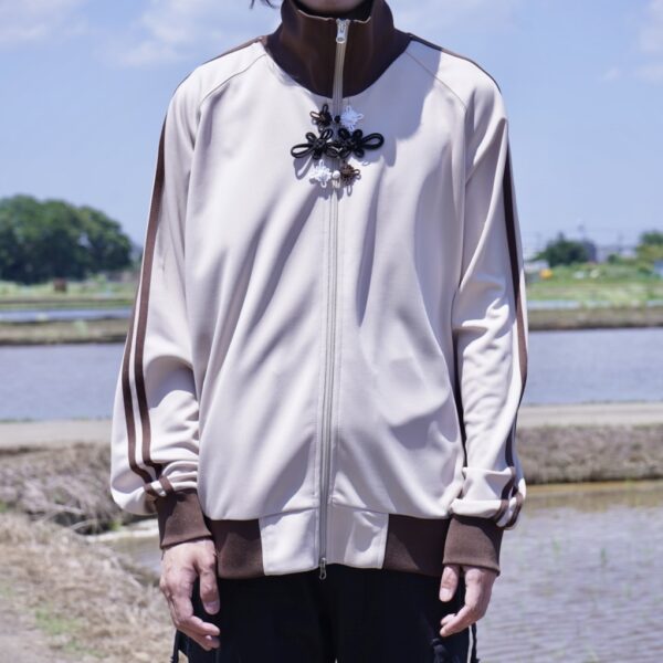 "CHINA × SPORTS" brown × white bi-color China track jacket
