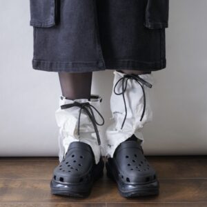 【Remake】White × Twinkle Black Ribbon Loose Socks