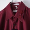 "China × Lace-up" glossy burgundy shirt