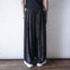 "鬼プリーツ鬼光沢" super wide silhouette pants