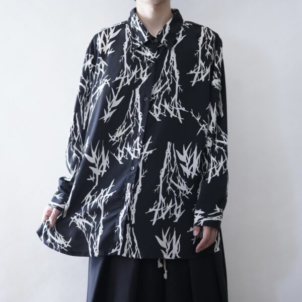 【送料無料】black × white pattern shirt