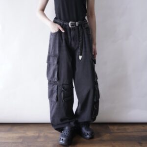 DEAD STOCK asymmetry multi pocket cargo pants
