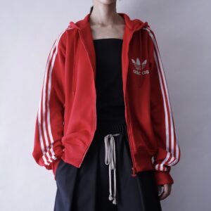【adidas】 