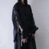 【Remake】"Lace-Up & China" black × red shirt