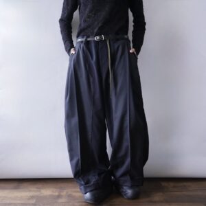 【W / W Remake】pinstripe × charcoal gray docking slacks
