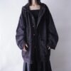 "後染めブラックのギミック満載デニムモッズコート"