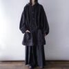 "後染めブラックのギミック満載デニムモッズコート"