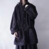 "後染めブラックのギミック満載デニムモッズコート"