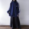 【adidas】"オーバーサイズでちゃんと身幅広めトラックジャケット"
