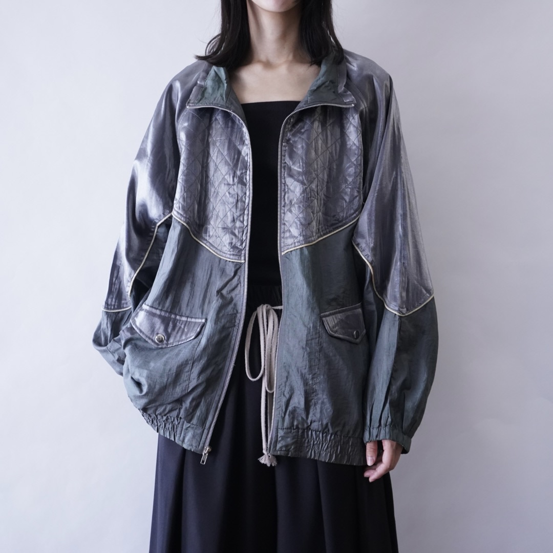 glossy silver switching blouson