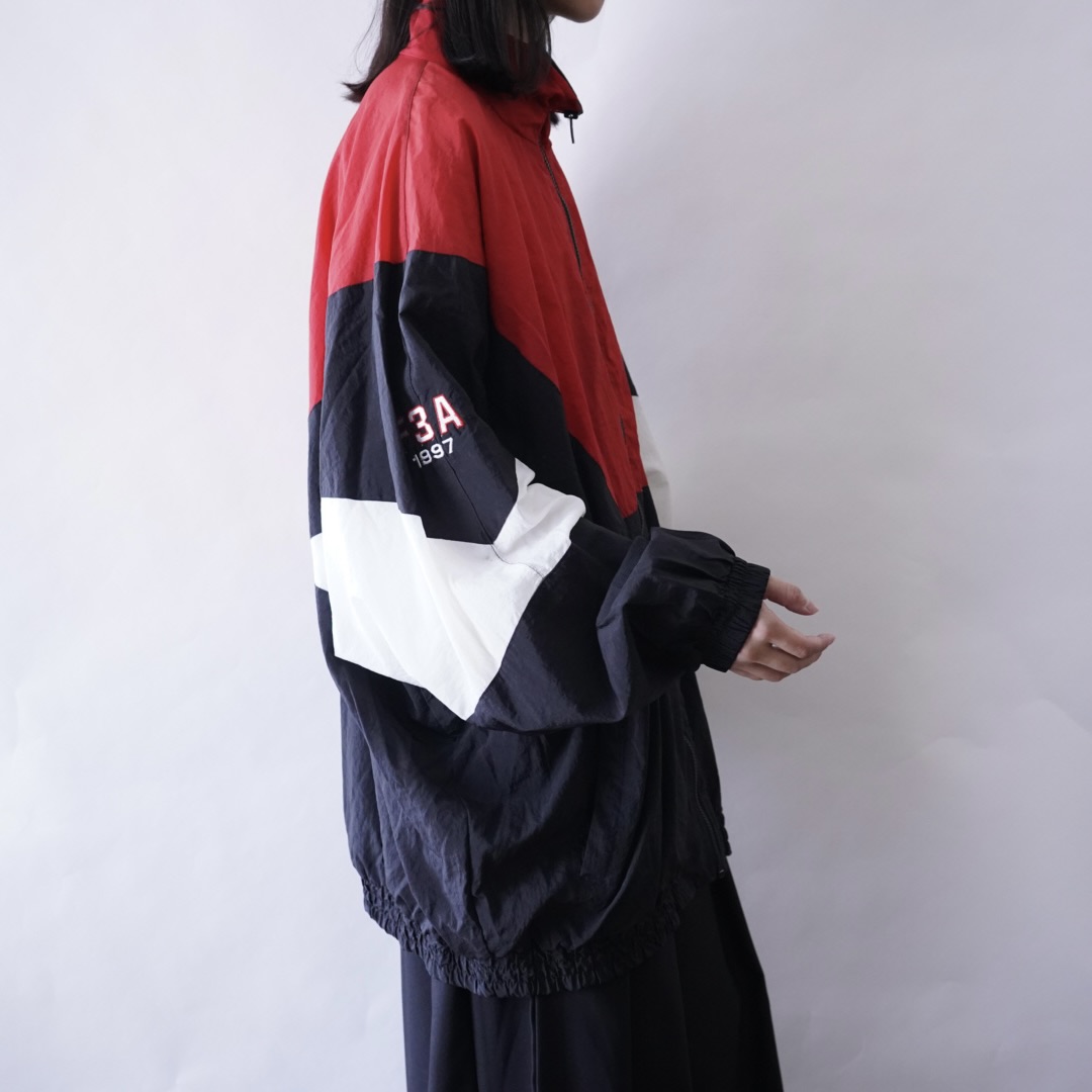 monster oversized switching nylon jacket