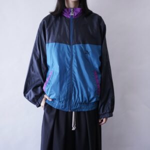 【puma】glossy psychedelic color nylon jacket