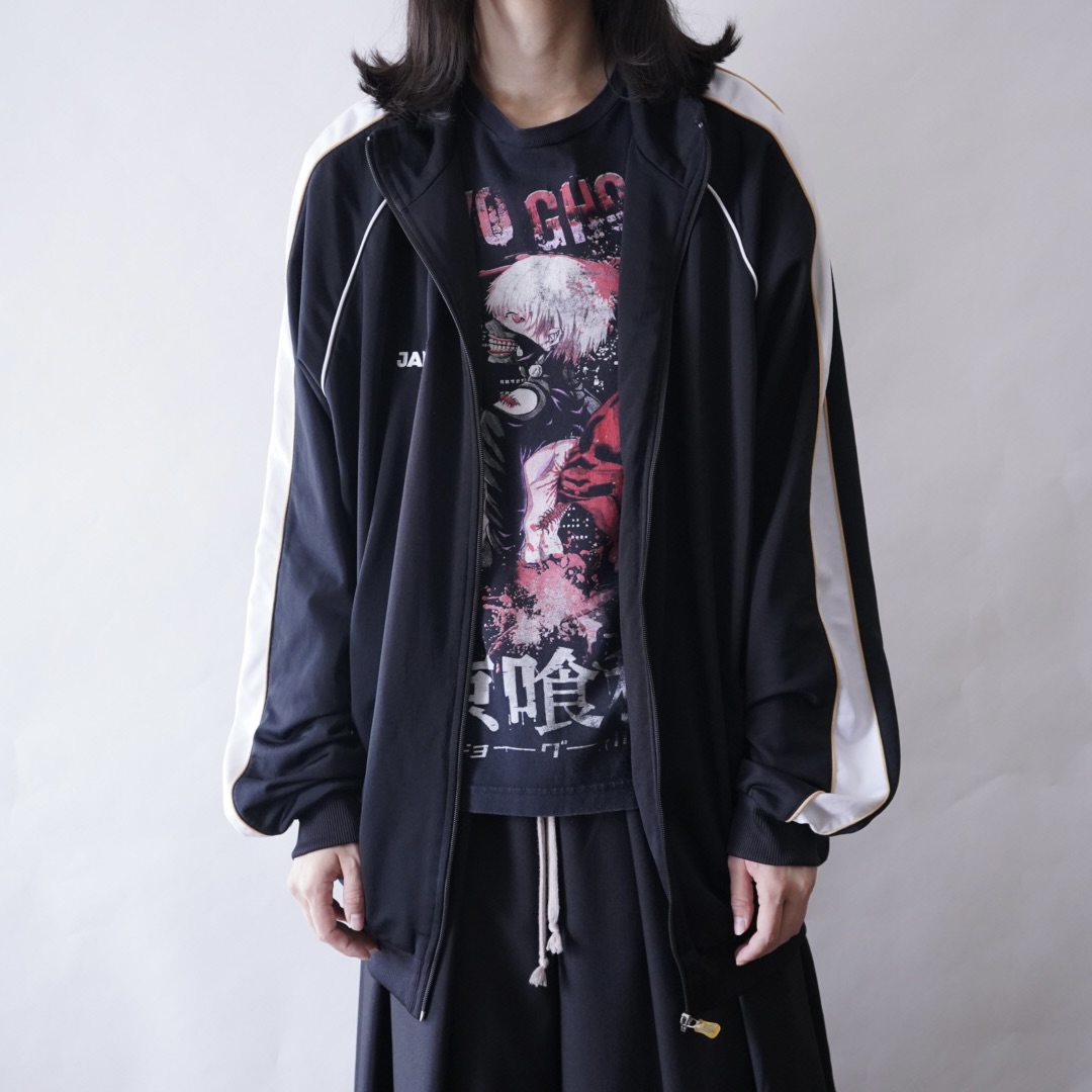 oversized black × white & yellow piping track jacket