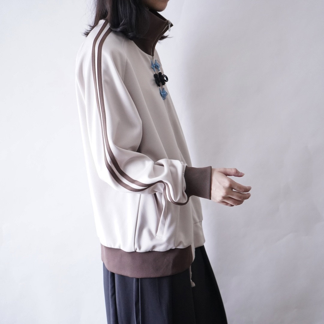 "CHINA × SPORTS" beige × blue China track jacket