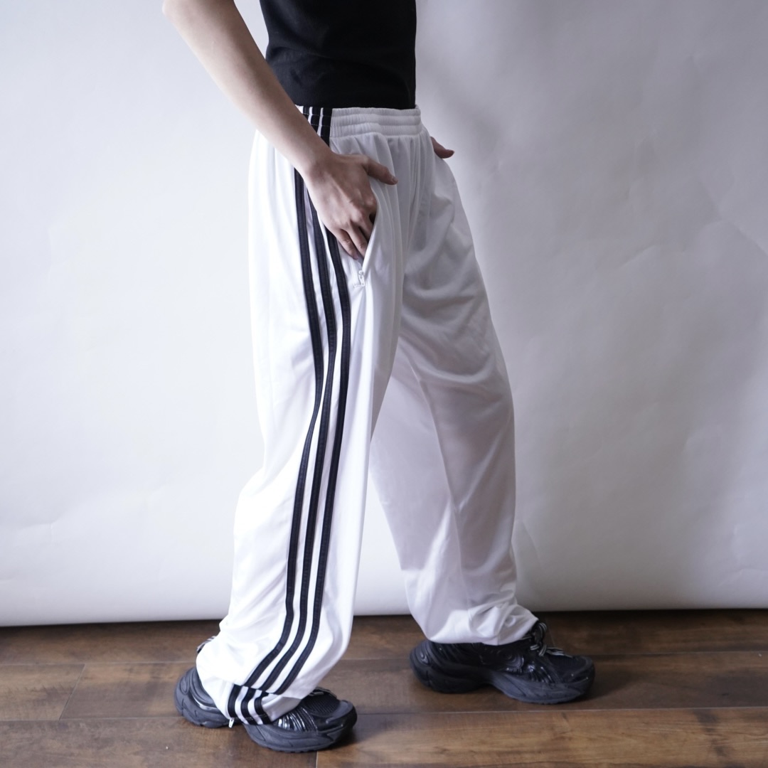 【adidas】white × black track pants
