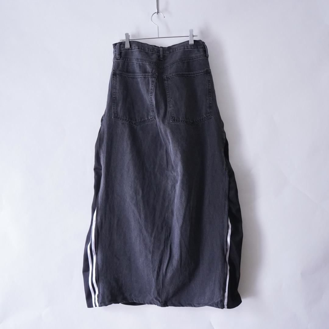 【Docking Remake】"adidas" track pants × black denim zip skirt