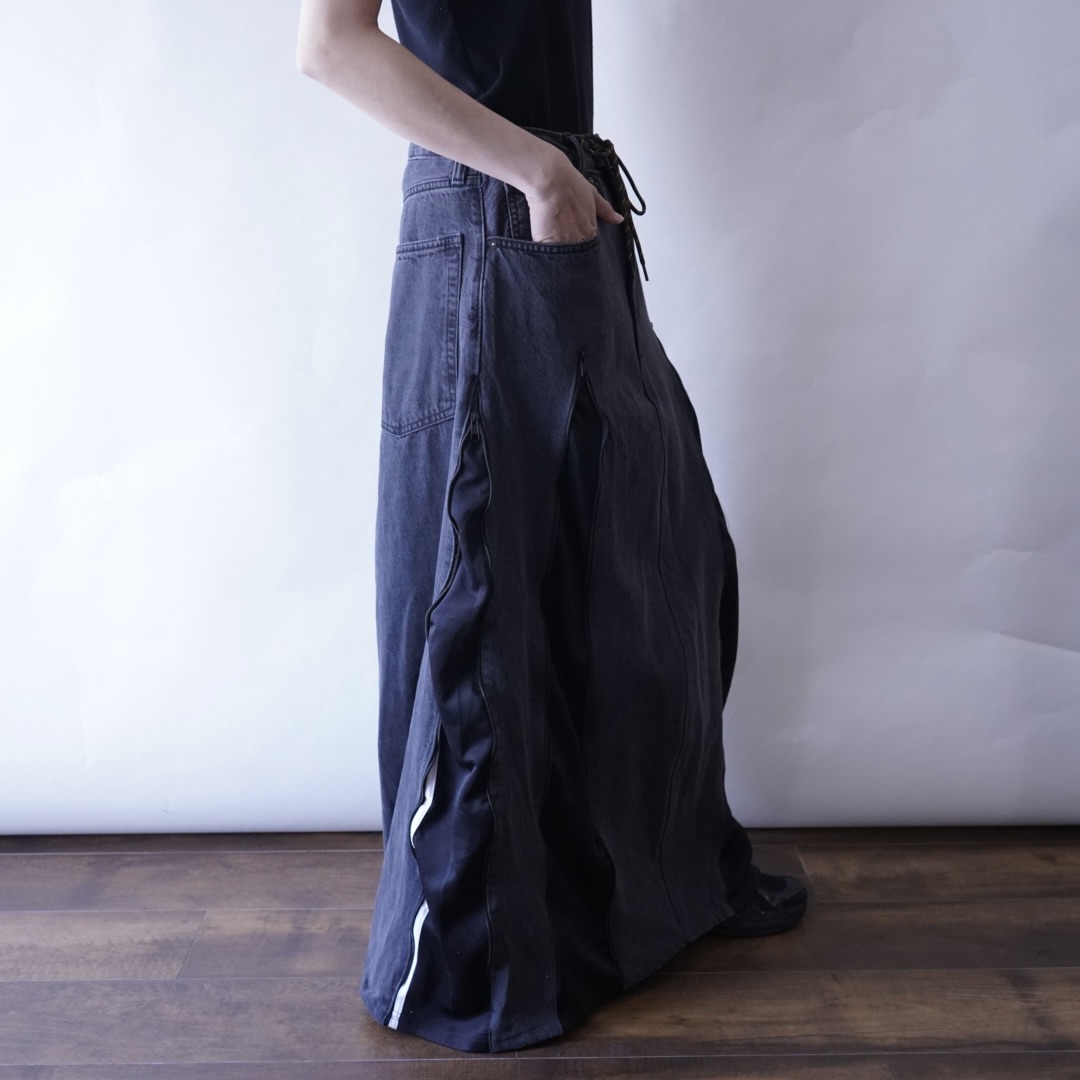 【Docking Remake】"adidas" track pants × black denim zip skirt