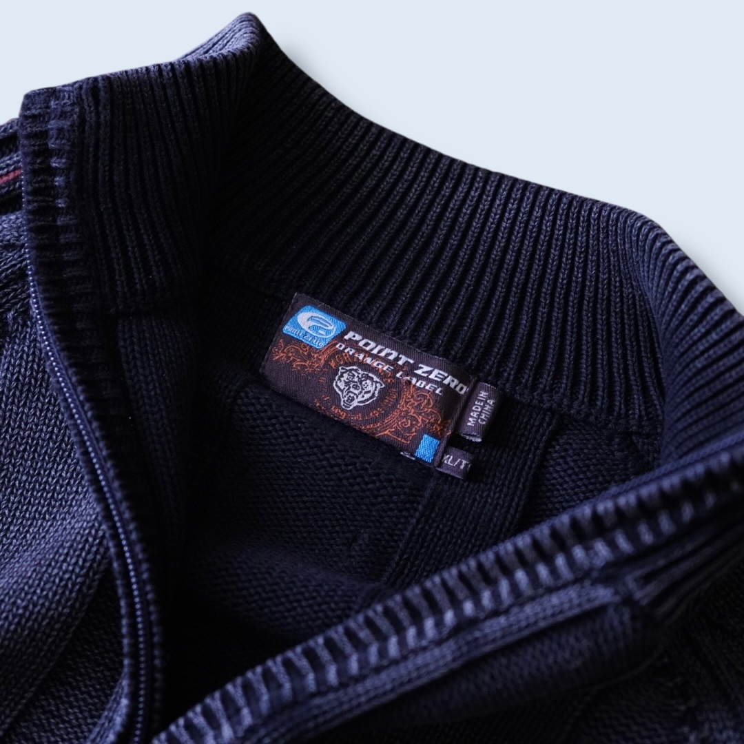 fade black neon color line lib half zip knit