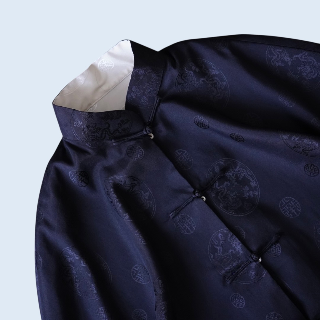 black × cream reversible China shirt