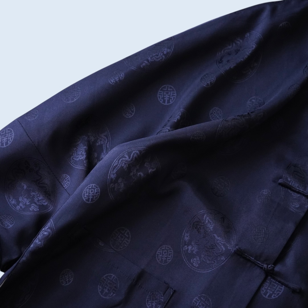 black × cream reversible China shirt