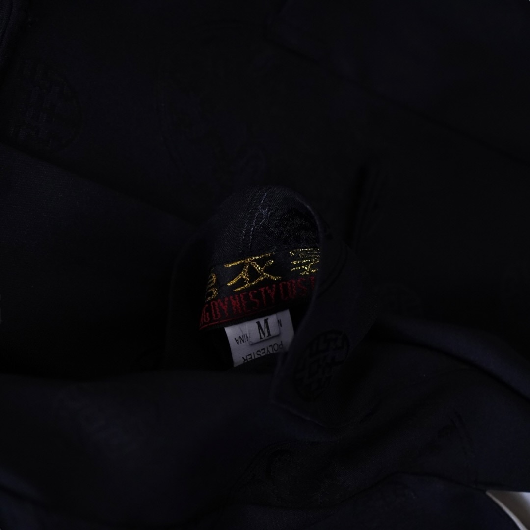 black × cream reversible China shirt